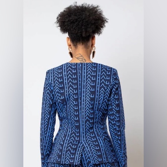 NWOT Farjana Women's African Print Stretch Woven Blazer (Blue Navy/Black) Medium - Picture 4 of 5